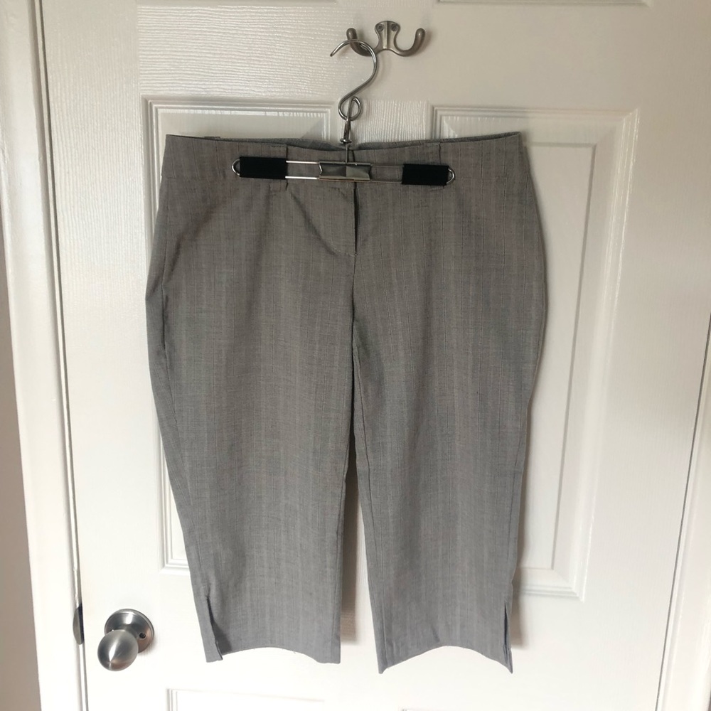Urban Behaviour Pin-Stripe Capri Dress Pants